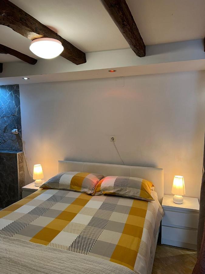 Apartments Bernarda Skrbcici Ngoại thất bức ảnh